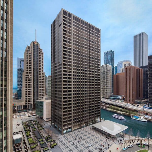 Portfolio Dashboard – 401 North Michigan Ave.