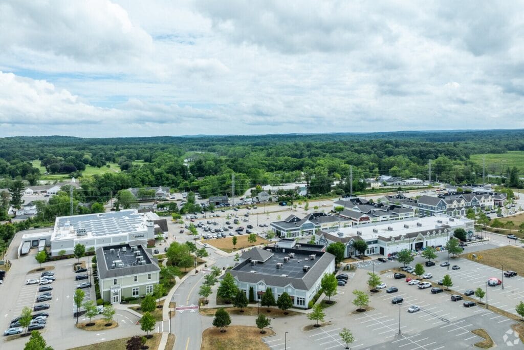 Portfolio Dashboard – 400-440 Boston Post Rd.