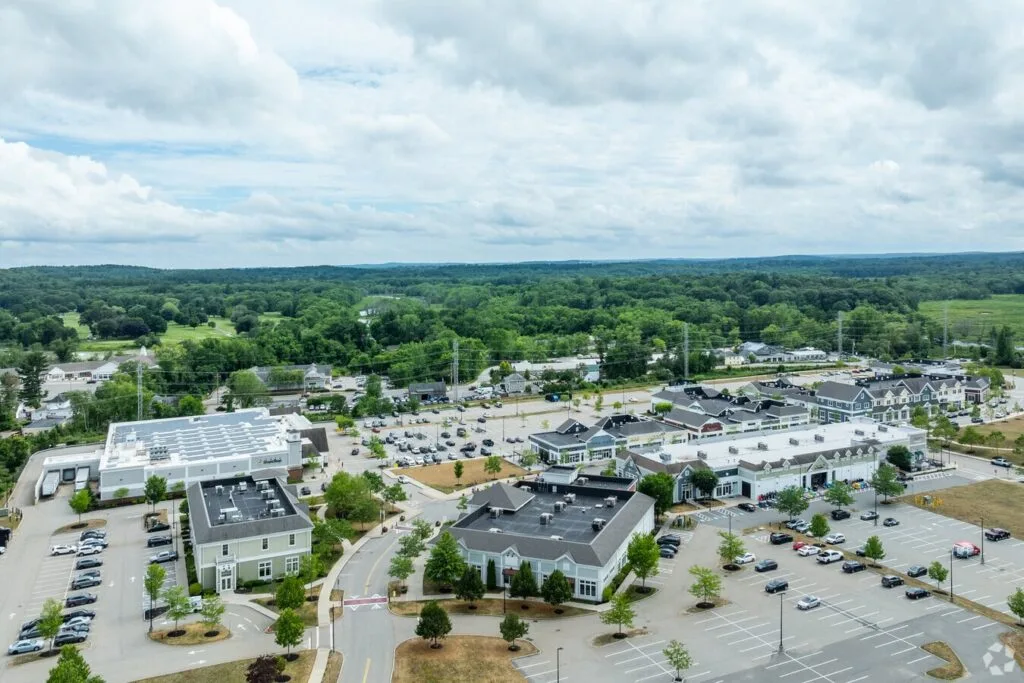 Portfolio Dashboard – 400-440 Boston Post Rd.